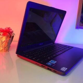 サラリーマンにお勧め！持ち歩きし易い軽小型ASUSノートパソコン