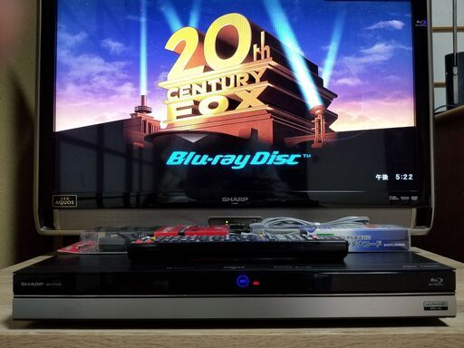 ☆②4K & Ultra HD&ブルーレイ！3チューナー・2TB AQUOS BD-UT2100