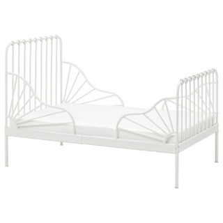 IKEA伸縮可能ベッド