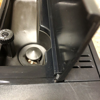 ★美品★ ESAM04110BH デロンギ