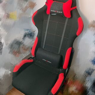 ゲーミングチェア　DXRacer