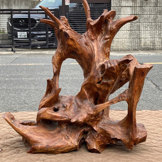 【ネット決済】摂津市/無垢材 木製 置物 オブジェ 高さ89cm