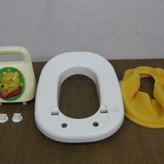 Showa ショーワプロダクツ ディズニー くまのプーさん 補助便座 トイレトレーニング 転倒防止機能付き とも 鴻池新田のキッズ用品 その他 の中古あげます 譲ります ジモティーで不用品の処分