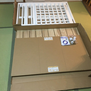 未使用 条件付値引きあり カトージ ハイシートベビーベッド ホワイト 02474