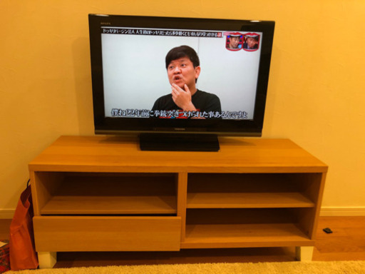 テレビと台のセット