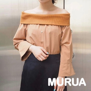 定価6804円❤️MURUA オフショルトップス ブラウス