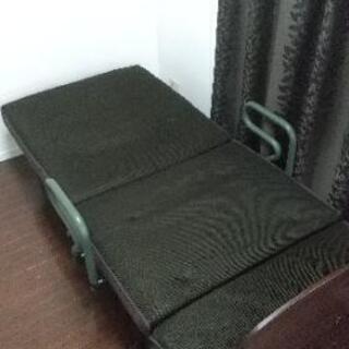 【取引中】ATEX 折り畳み式電動ベッド