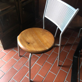 決まりました！テーブル・椅子2脚セット