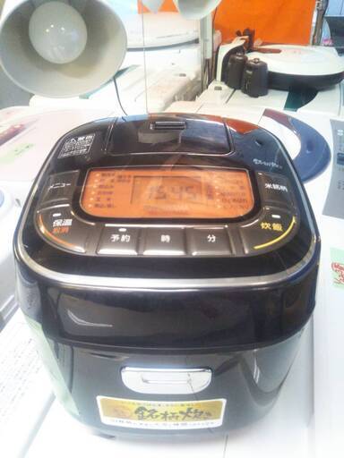 ☆中古 激安！！ アイリスオーヤマ　炊飯器　2019年製　RC-MC30-B　　NK007 ￥6,800！！