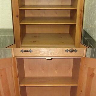 ss1951 コスガ家具 食器棚 ガラス扉 カントリー調 KOSUGA 天然木 扉 