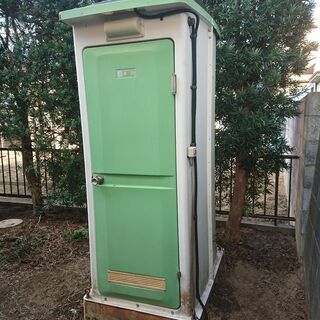 解体済・仮設トイレ・簡易水洗和式・洋式便座カバー有ります。