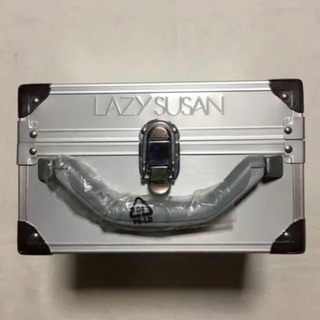 4000→2000に致します！lazy Susan メイクボックス