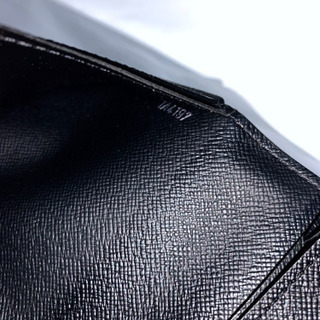 ルイヴィトン【極美品】財布　タイガ