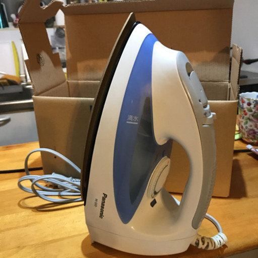お値下げしました　Panasonic スチームアイロン