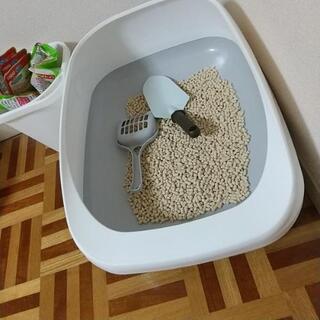 【ネット決済】デオトイレ本体、砂、スコップ、ゴミ箱、ご飯