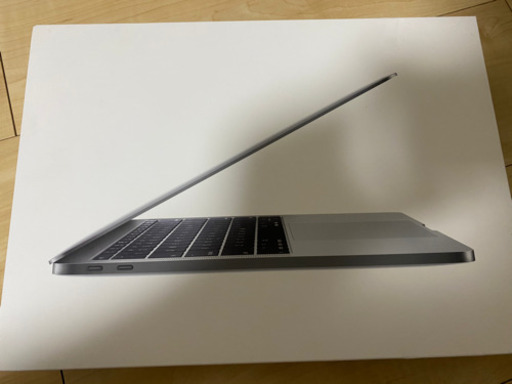土曜日の夜まで限定MacBookPro13インチ