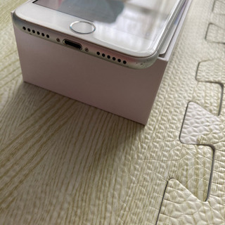 iPhone8 64 SIMフリー iPhone