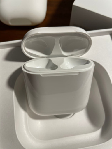 Apple Airpods 第1世代 シリコンケース付き