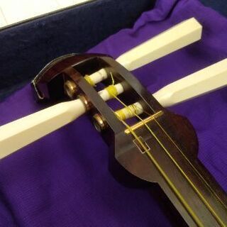 津軽三味線 太棹 紅木 金細 一本溝 子持ち綾杉