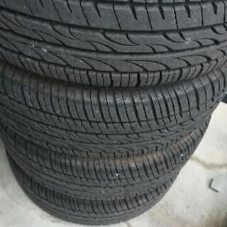 ノーマルタイヤ（アルミホイール付）185/60R15 84H 15インチ
