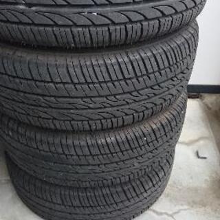 ノーマルタイヤ（アルミホイール付）185/60R15 84H 15インチ