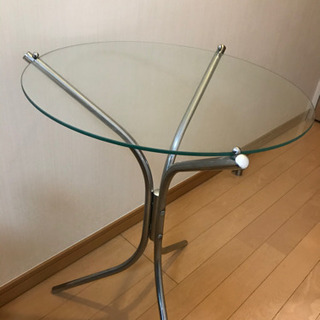 【差し上げます】Francfranc ガラスのサイドテーブル