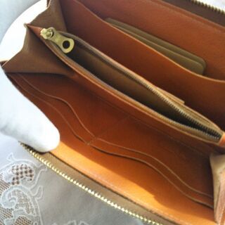 新品！IL BISONTE　L字ファスナー長財布