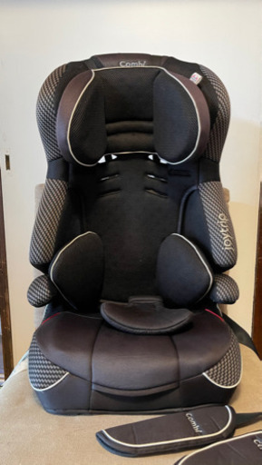 combi チャイルドシート　当方所有の４点中の３点目 combi チャイルドシート 当方所有の4点中の3点目