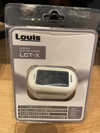 値下げしましたアコースティックギターJames スタンド、カバー、チューナー付き 値下げしましたアコースティックギターJames スタンド、カバー