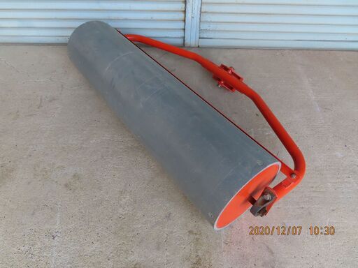 引き取り限定  美品  管理機用 麦踏 鎮圧ローラー 幅：１２０ｃｍ 直径：３２ｃｍ 使用時間が短い 引き取り限定 美品 管理機用 麦踏 鎮圧ローラー 幅：120cm 直径