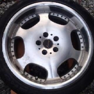18インチタイヤホイルです