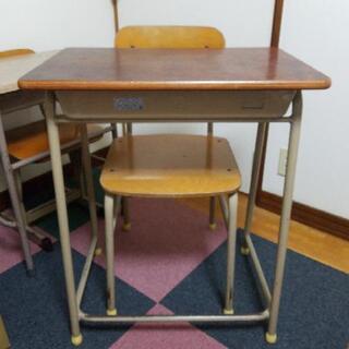 (決まりました)学校や塾などで使用されている　学習机&椅子セット