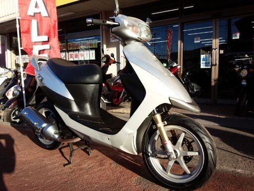 NO.3655　ＺＺ（ジーツー）　２サイクル７．２馬力　ハネ付き　１２インチ　シルバー　☆彡