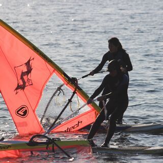 ウインドサーフィンを体験しましょーう！^^　 浜名湖の風に乗る非日常空間で日頃のストレスをリフレッシュ！  - 教室・スクール