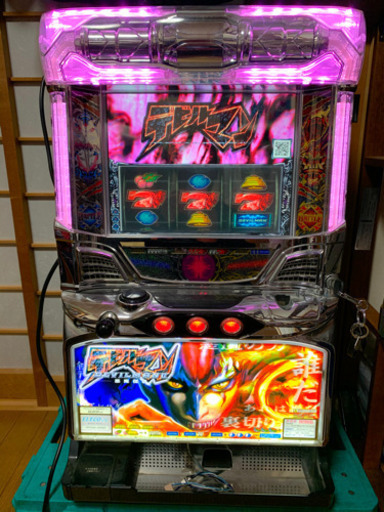 パチスロ機　デビルマン2  コインフリー、キー付き