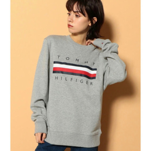 TOMMY HILFIGER ロゴスウェット グレー