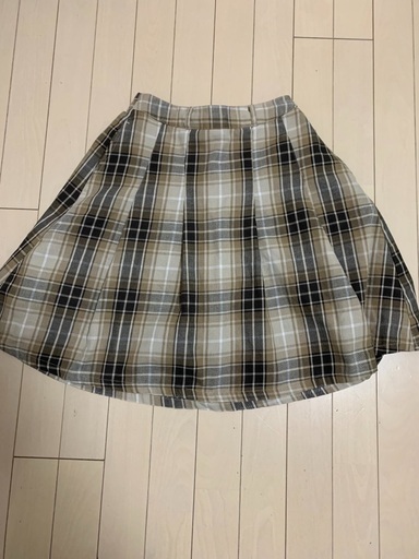 Eastboy イーストボーイ パンツインスカート春秋用サイズフリー しの 岡山のスカートの中古 古着あげます 譲ります ジモティーで不用品の処分