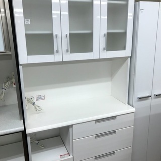 3枚扉食器棚 ニトリ ダリア