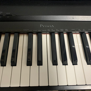 【お取引中】電子ピアノ　privia 2011年製