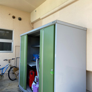 倉庫　40000円　明日引き取れる方