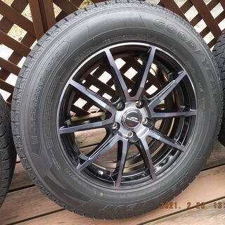 スタッドレス＋アルミ4本セット 225/65R17 2018年製グッドイヤー アイスナビSUV ホイール/A-TECHシュナイダーDR-01 カラー/ブラックポリッシュダークブルークリア CX-8に使用していました