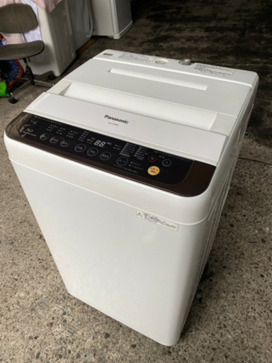 パナソニック全自動電気洗濯機NA-F70PB9 2016年製