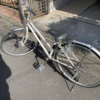 ママチャリ　自転車　26インチ　白色