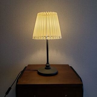 ニトリ　テーブルランプ　照明