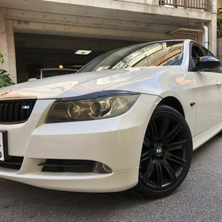 BMW   e90 320i 2005年　前期型