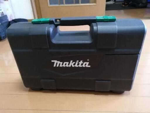 新品未使用　マキタ　充電式震動ドライバドリル　M851D（本体・ケースのみ）