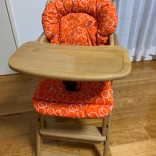 【決まりました】ハイチェア　お食事椅子　幼児　クッション付き