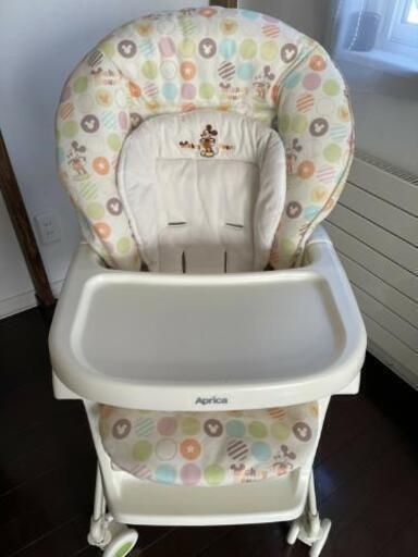 aprica  ハイローチェア ユラリズム