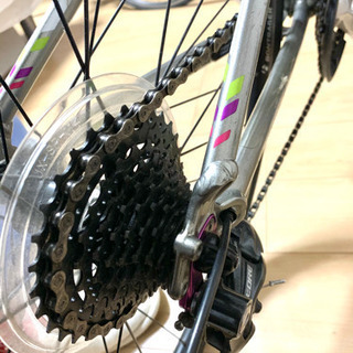 トレック TREK 7.4 SEVEN4 FXシリーズ メタリックグレー