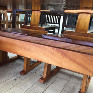 1/25  【大幅値下げ致しました‼️‼️‼️】定価588,000円 天然木 無垢材 欅 ダイニング5点セット  伝統木芸士 中尾 嘉満 さん作のダイニングテーブル🌟激レアです  幅145㎝奥行90㎝高さ70㎝ けやき ケヤキ 屋久杉 やくすぎ